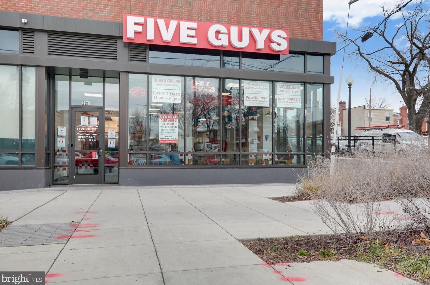 5411 Chillum Pl, Washington DC  20011-2618 exterior