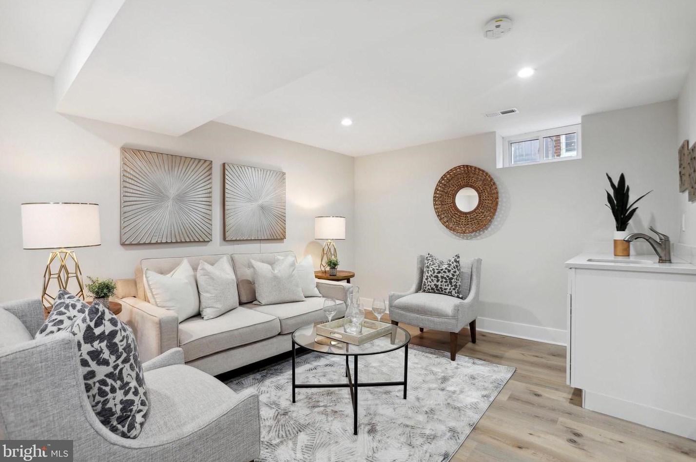 5411 Chillum Pl, Washington DC  20011-2618 exterior