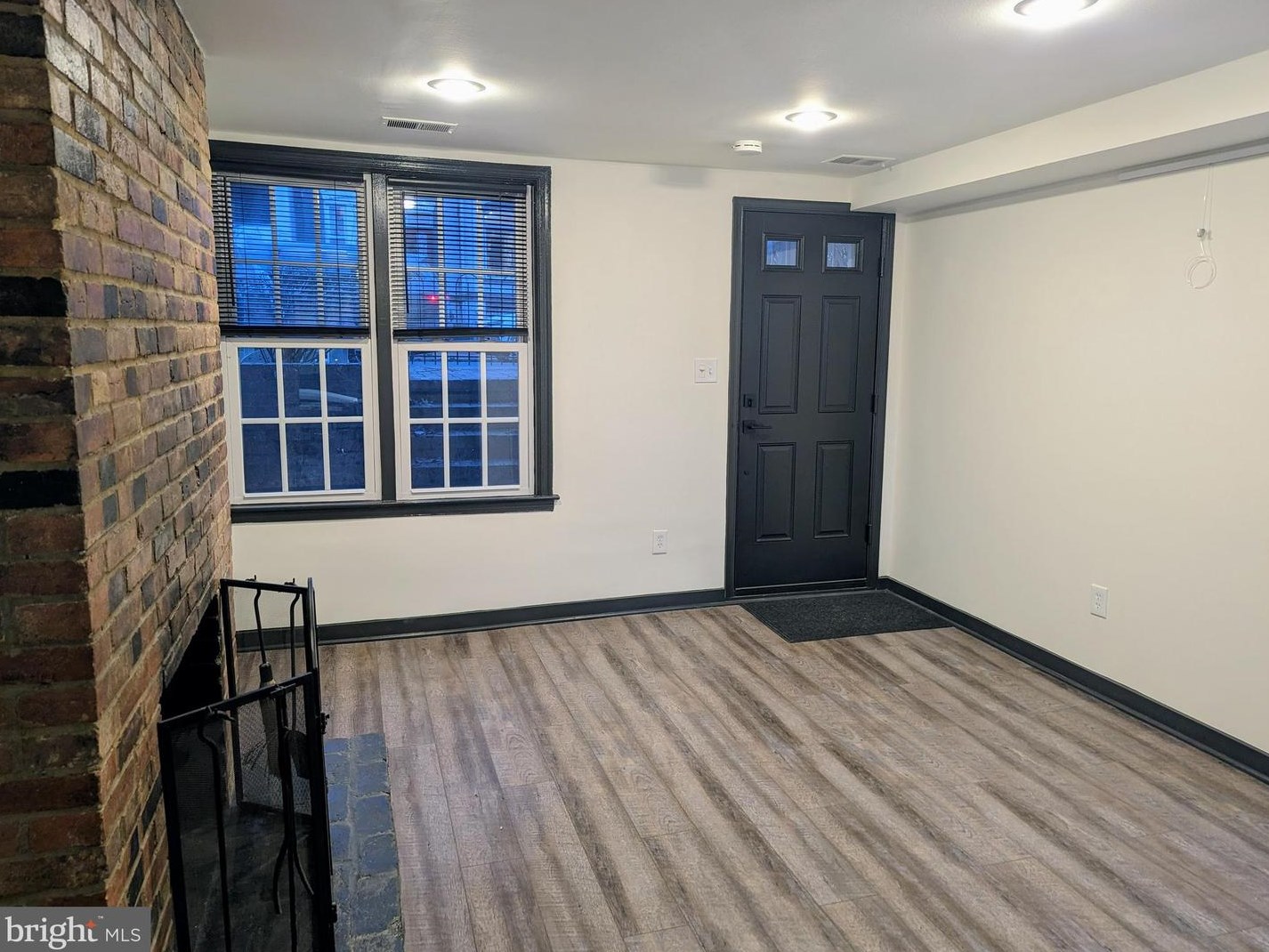 726 6th St Ne #b, Washington, DC 20002