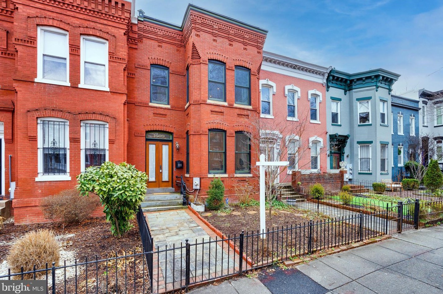 1609 8th St, Washington, DC 20001-3102
