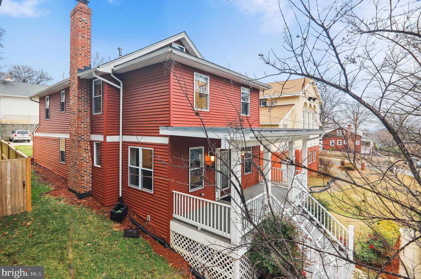 1348 Lawrence St, Washington, DC 20017-4029