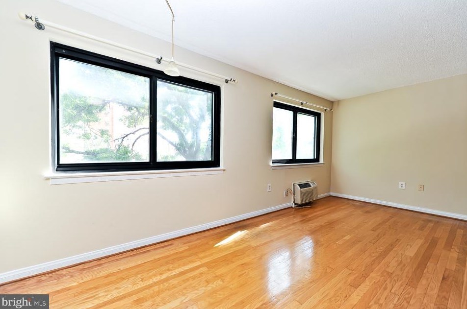 1816 New Hampshire Ave Nw #307, Washington, DC 20009