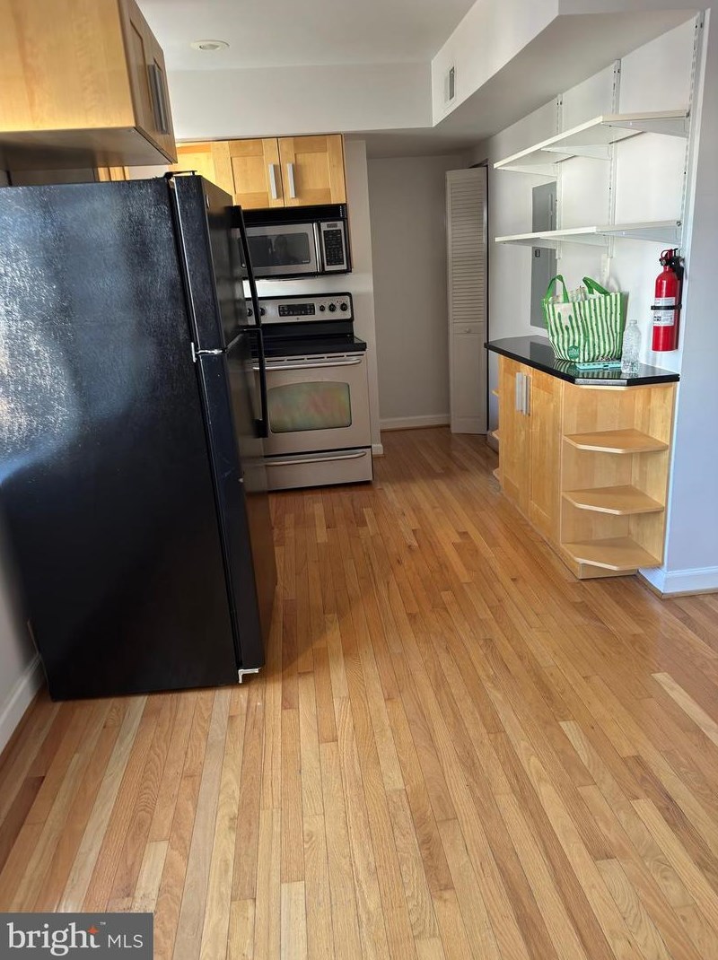 314 V St Ne #205, Washington, DC 20002