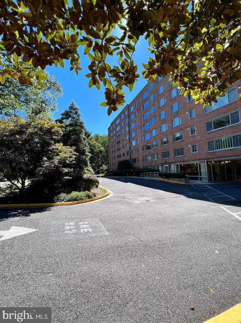 4200 Cathedral Ave Nw #616, Washington, DC 20016