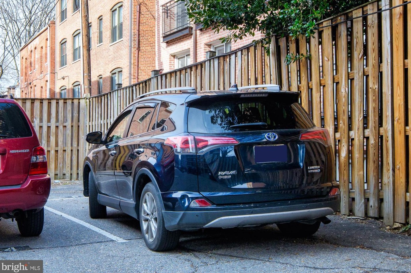 1816 New Hampshire Ave, Washington DC 20009-3263 exterior