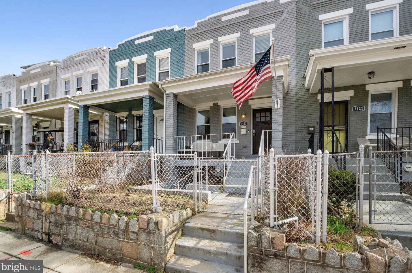 1423 Montello Ave, Washington DC  20002-2863 exterior