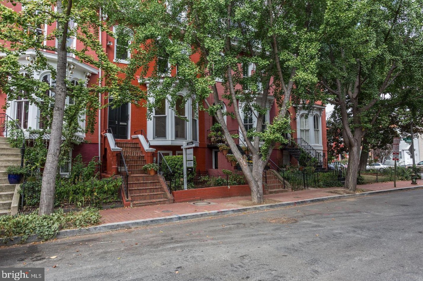 1305 Corcoran St Nw #1, Washington, DC 20009