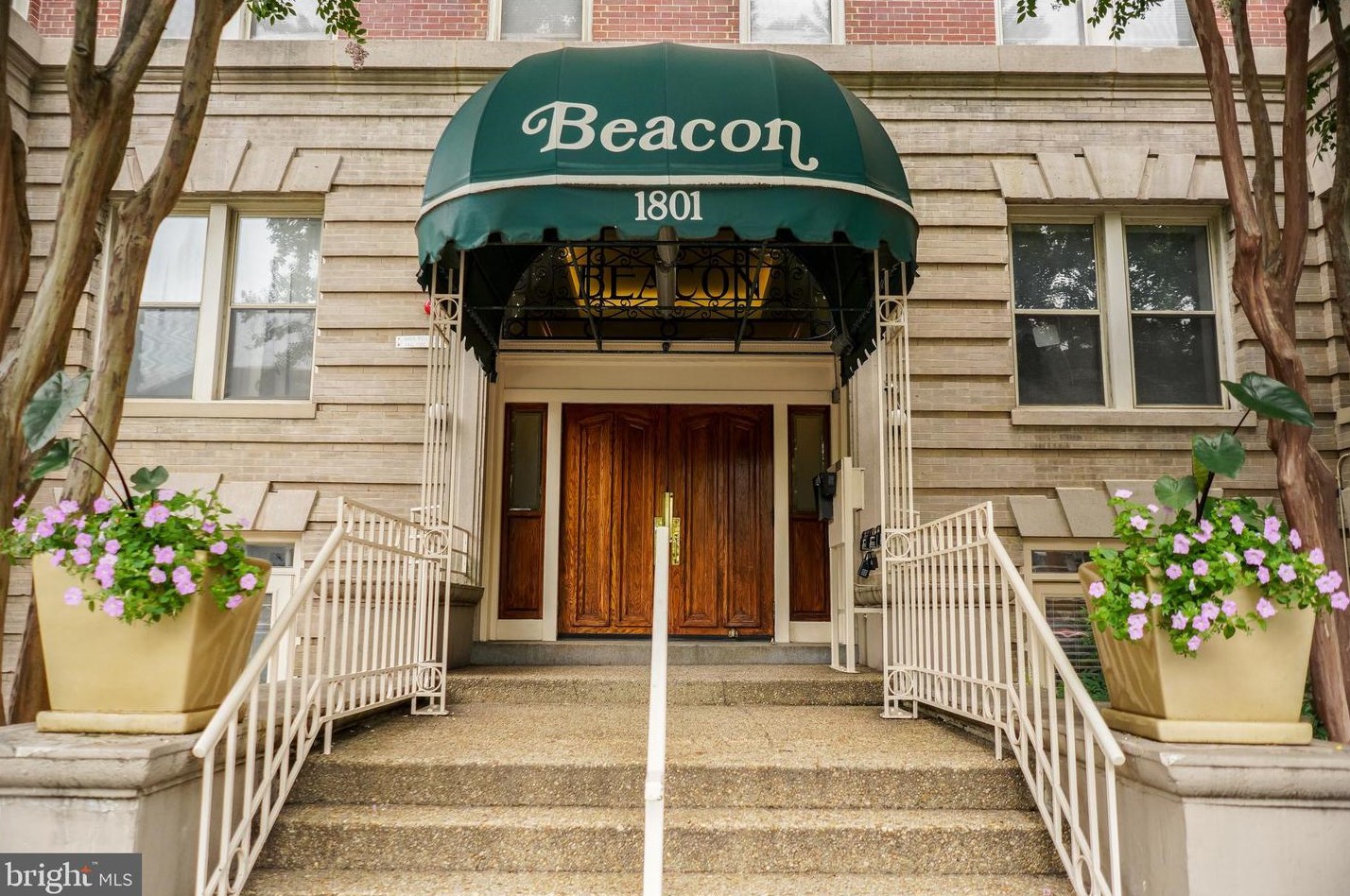 1801 Calvert St Nw #201, Washington, DC 20009
