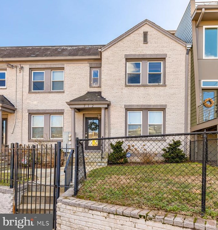 710 Shepherd Rd Nw #6, Washington, DC 20011