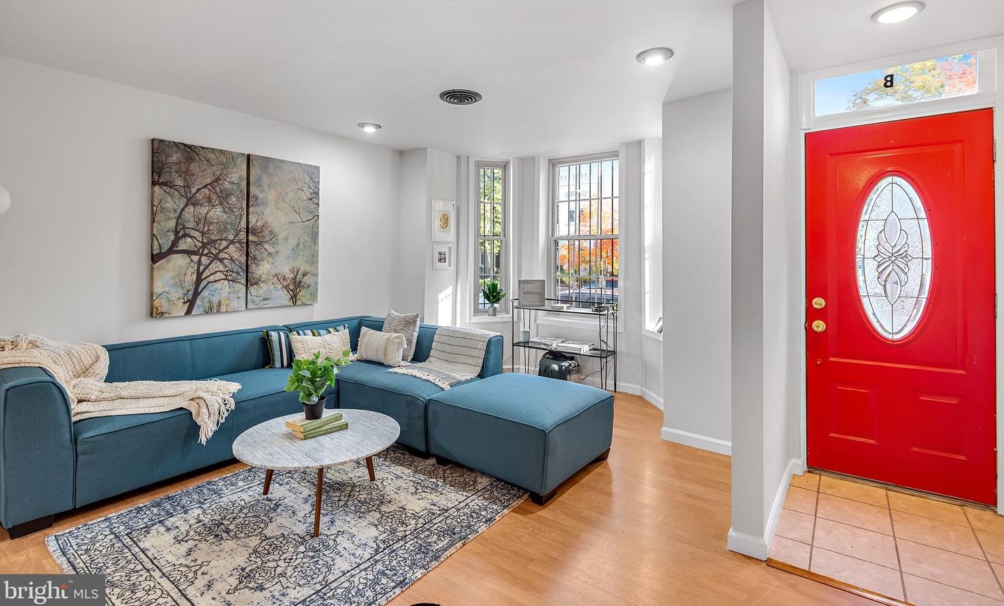 814 11th St Ne Apt B, Washington, DC