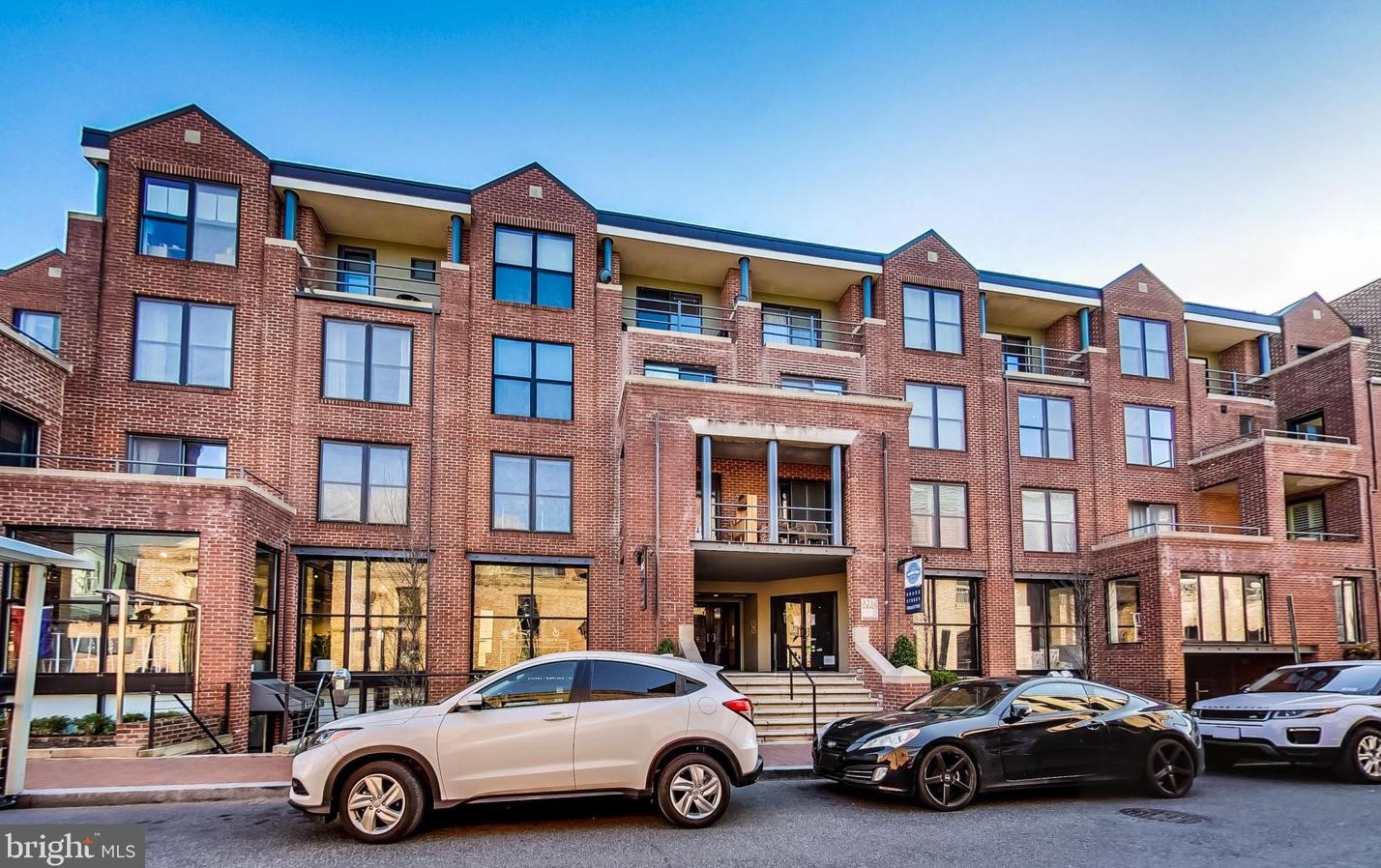 3210 Grace St Nw #301, Washington, DC 20007