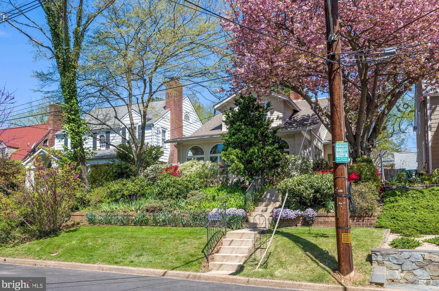4927 Butterworth Pl, Washington, DC 20016-4353