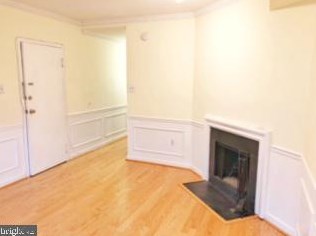 1813 T St Nw #a, Washington, DC 20009