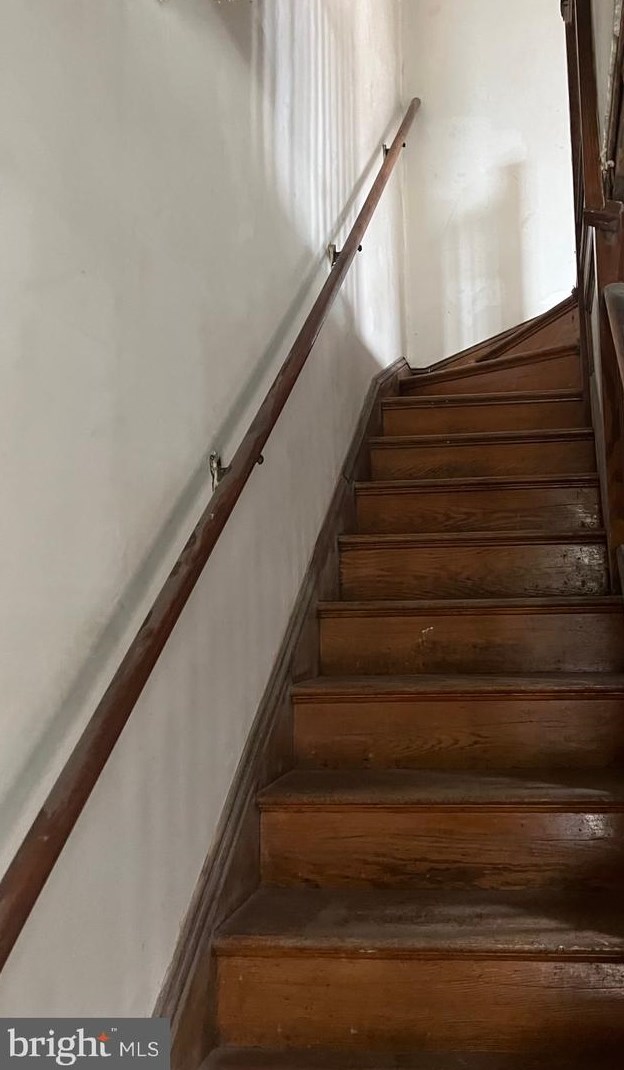 1009 Girard St Ne, Washington, DC 20017