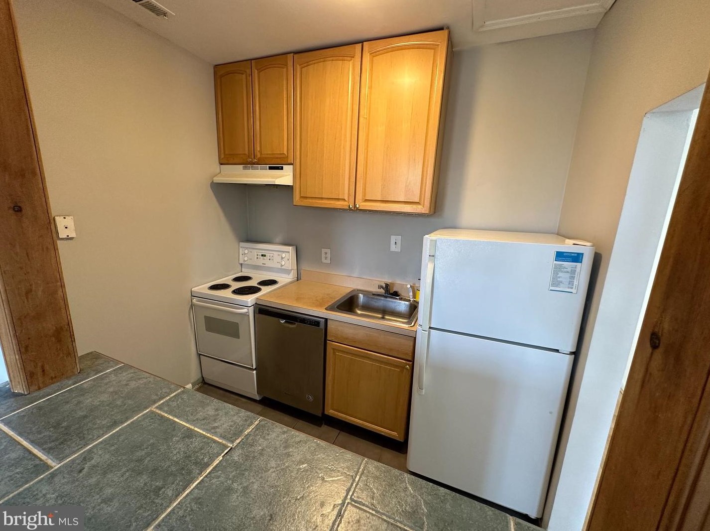 1702 9th St Nw #2, Washington, DC 20001