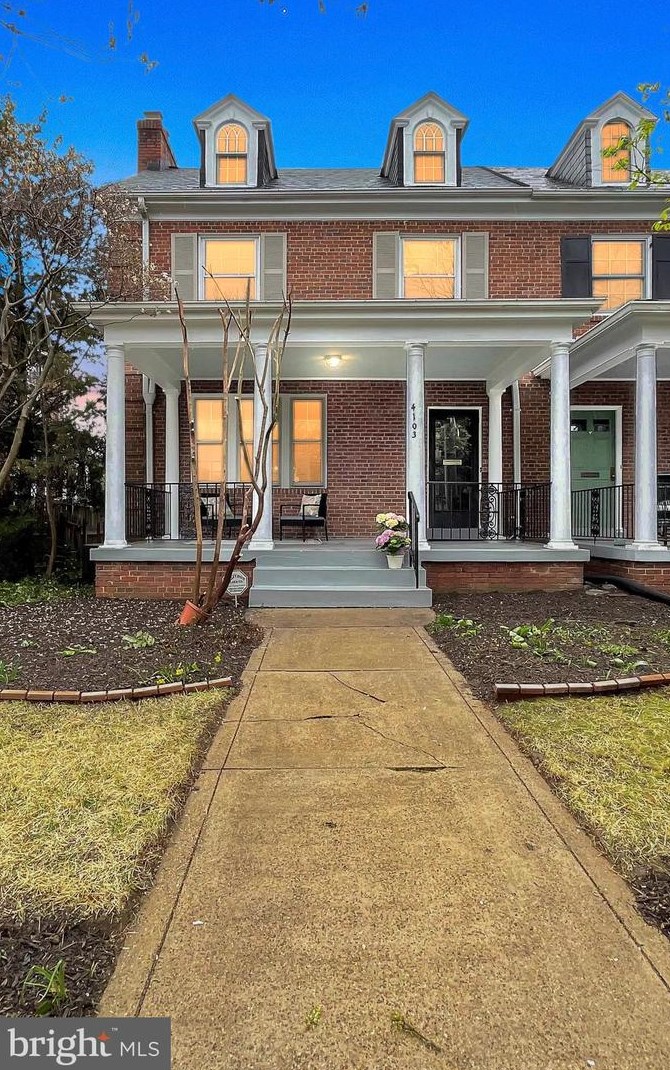 4103 38th St, Washington, DC 20016-2217