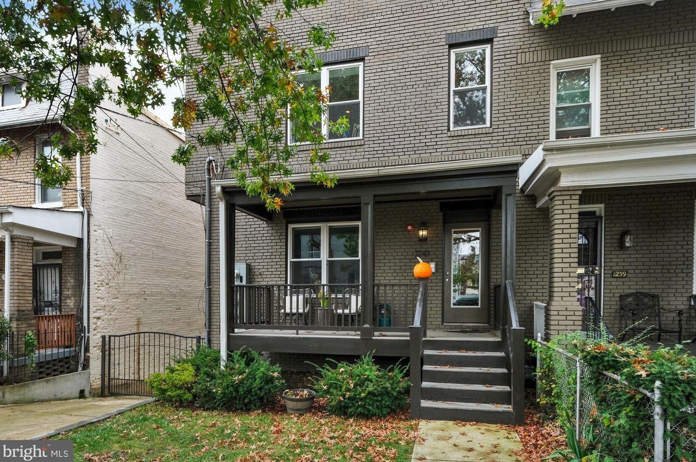 1241 Shepherd St Nw #2, Washington, DC 20011