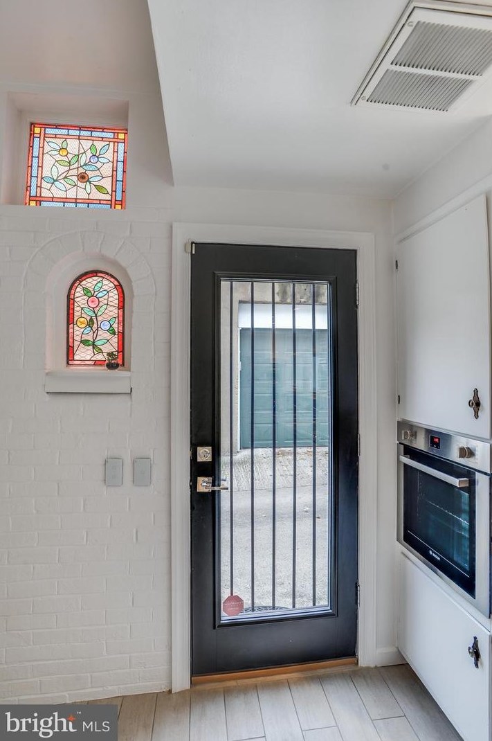 2120 Newport Pl Nw, Washington, DC 20037