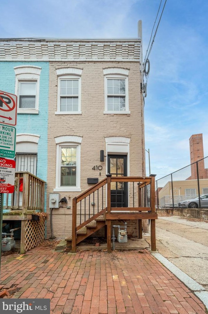 410 Franklin St Nw, Washington, DC 20017