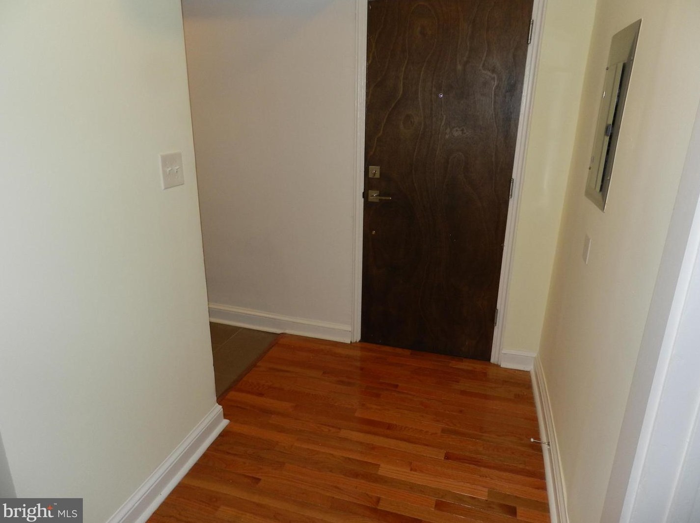 4564 Macarthur Blvd Nw #2, Washington, DC 20007