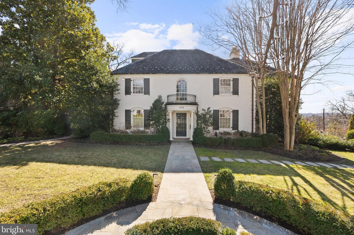 4948 Lowell St, Washington, DC 20016-2604