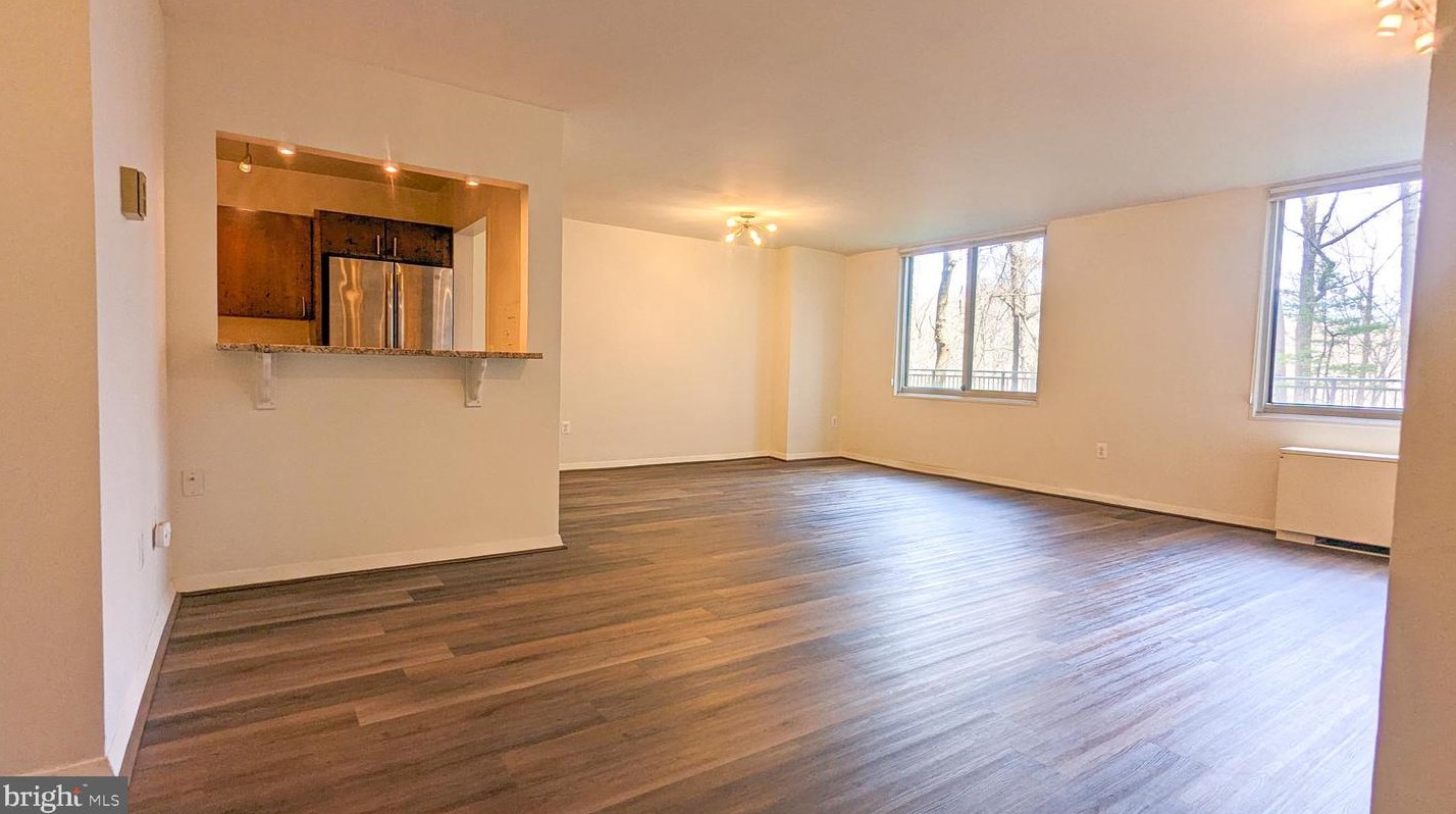 3001 Veazey Ter Nw Apt 104, Washington, DC 20008
