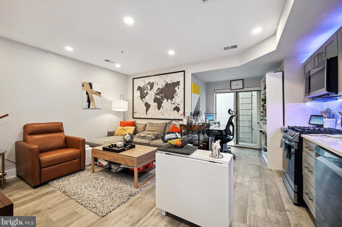1444 Harvard St Nw #001, Washington, DC 20009