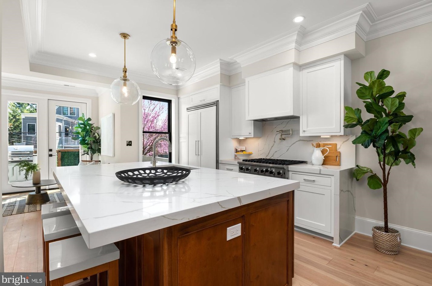 1868 Monroe St, Washington DC  20018-2736 exterior