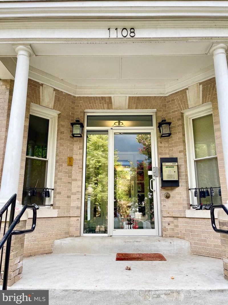 1108 Columbia Rd Nw Apt 106, Washington, DC 20009