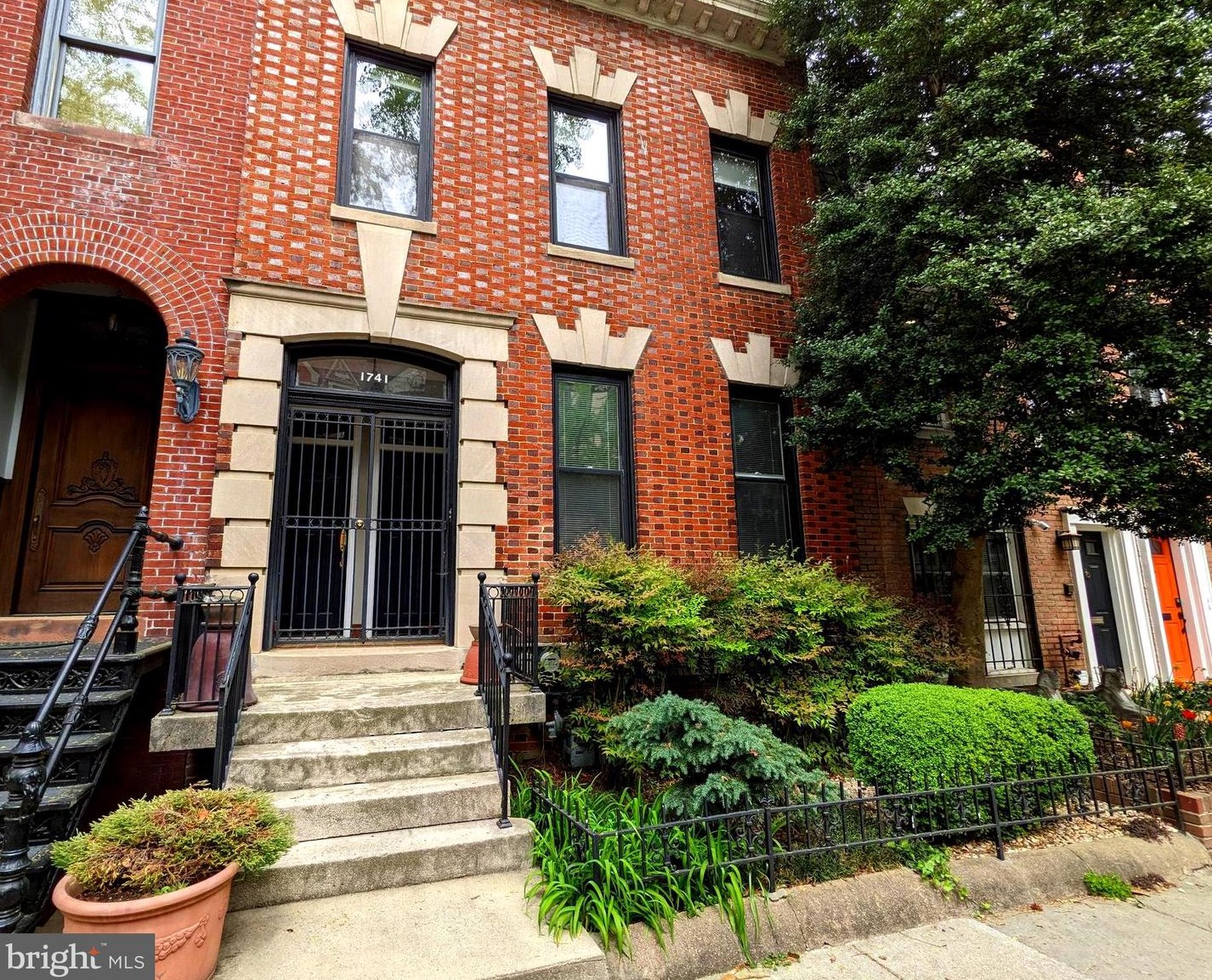 1741 Corcoran St Nw, Washington, DC 20009