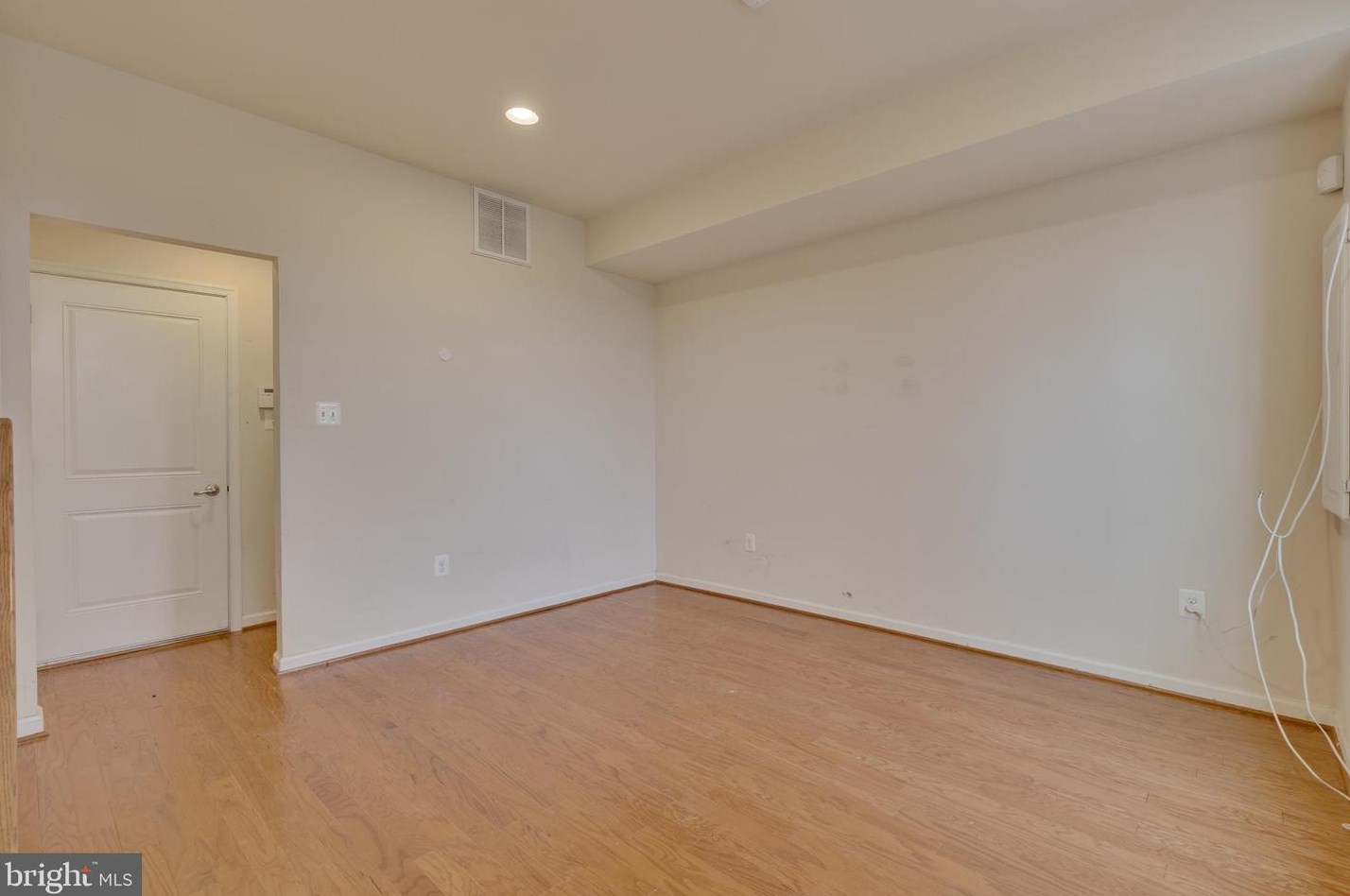 3716 Fort Lincoln Dr, Washington DC  20018-4303 exterior