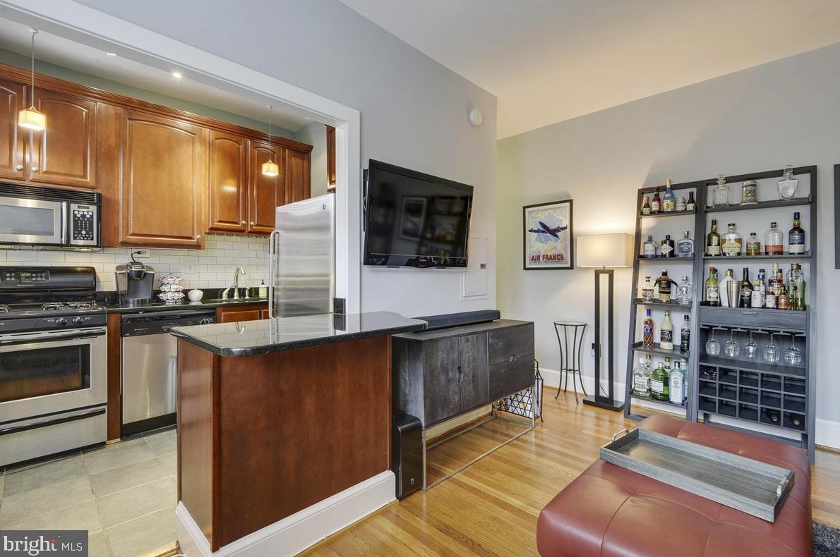 3026 Wisconsin Ave Nw #208, Washington, DC 20016
