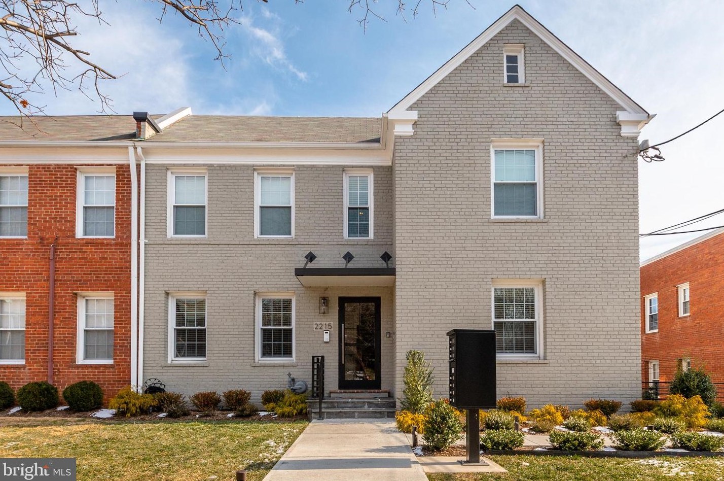 2215 40th St Nw #1, Washington, DC 20007