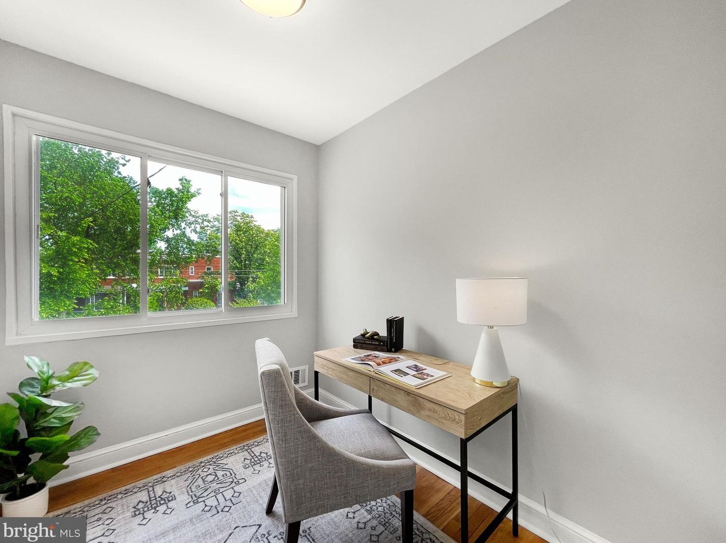 4704 8th St, Washington DC  20017-3901 exterior