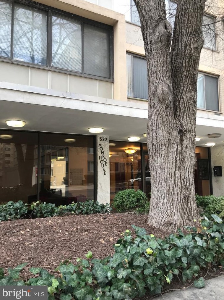 522 21st St Nw Apt 301, Washington, DC 20006