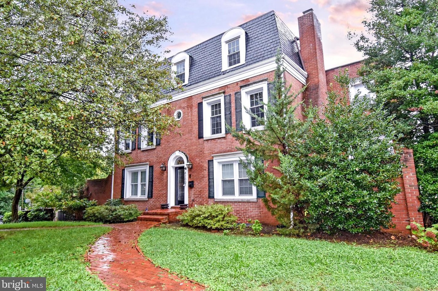 4200 River Rd Nw, Washington, DC 20016