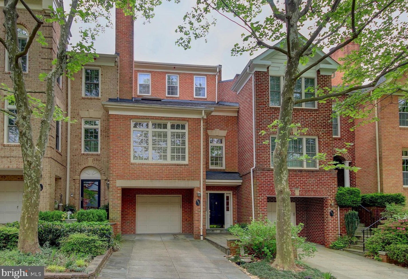 4050 Mansion Dr Nw, Washington, DC 20007