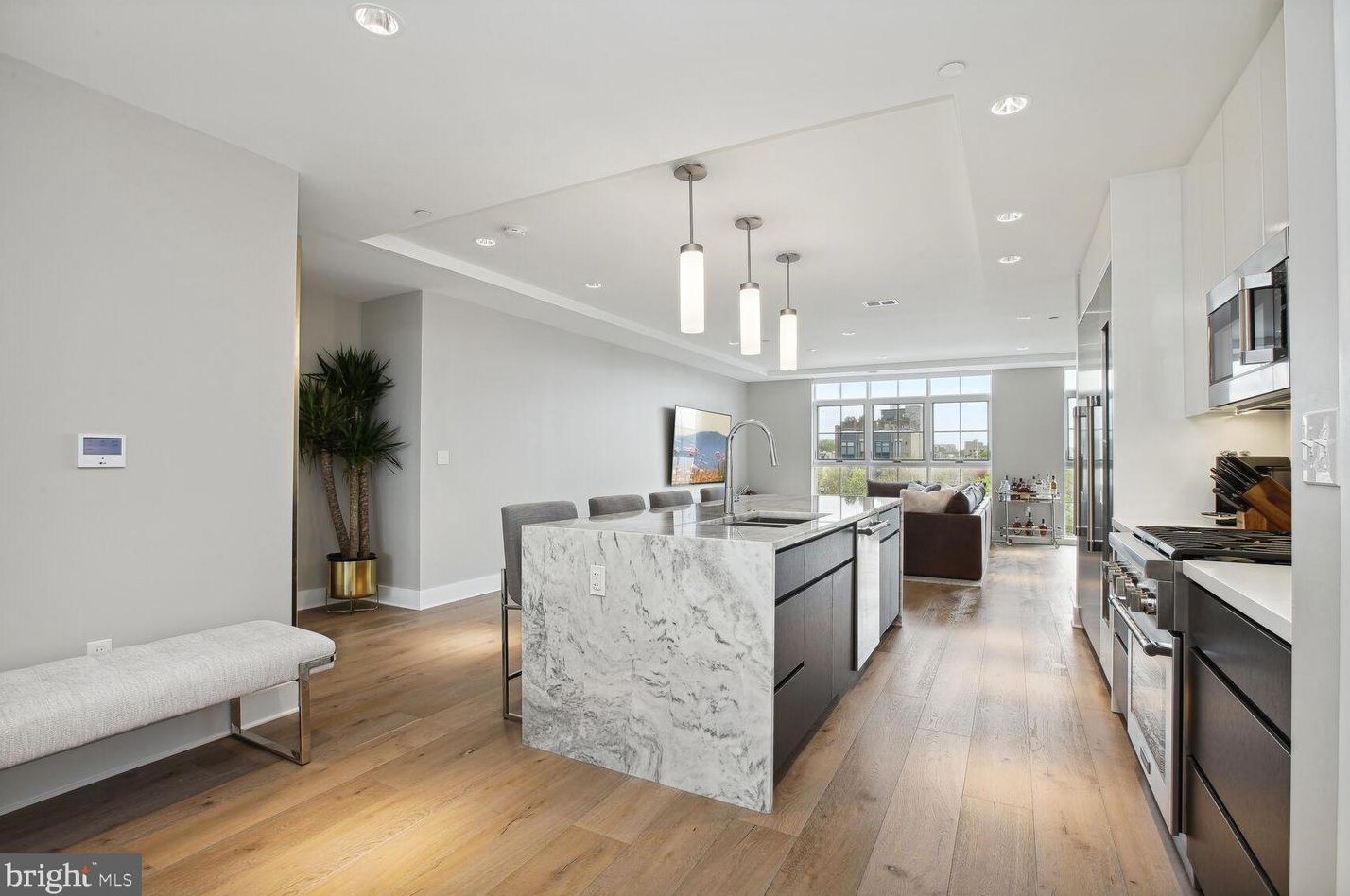 1827 Wiltberger St Nw #405, Washington, DC 20001