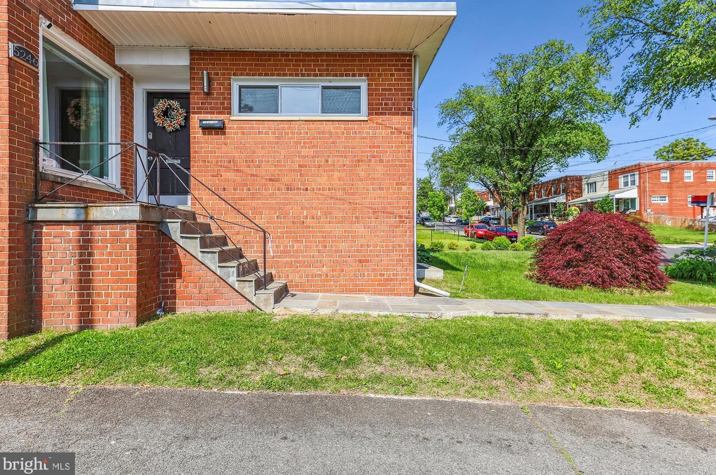 5246 Chillum Pl Ne, Washington, DC 20011
