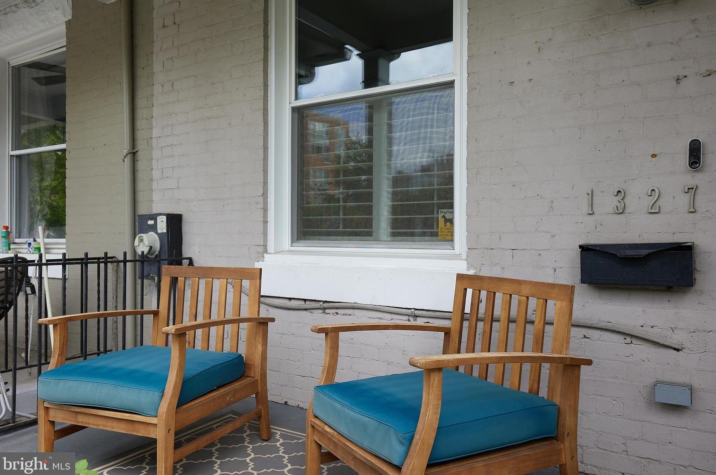 1327 V St Nw, Washington, DC 20020
