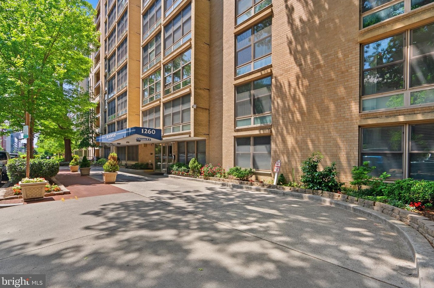 1260 21st St Nw #105, Washington, DC 20036