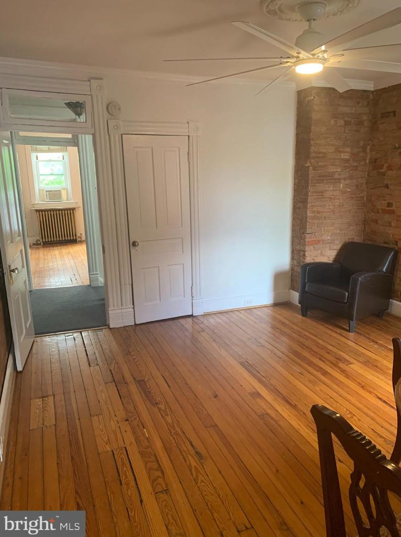 318 North Carolina Ave Se #3, Washington, DC 20003