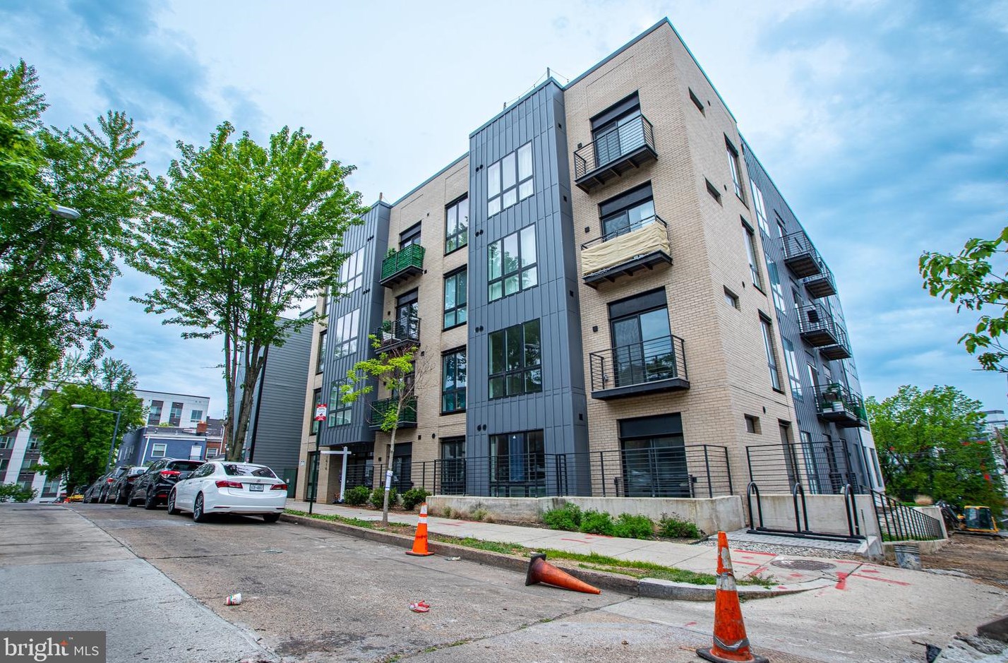 1016 17th Pl Ne #8, Washington, DC 20002