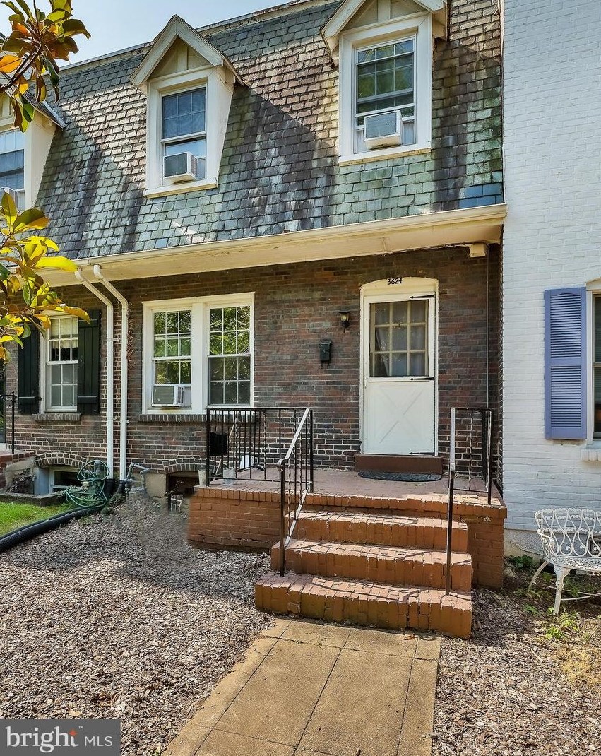 3624 S St Nw, Washington, DC 20007