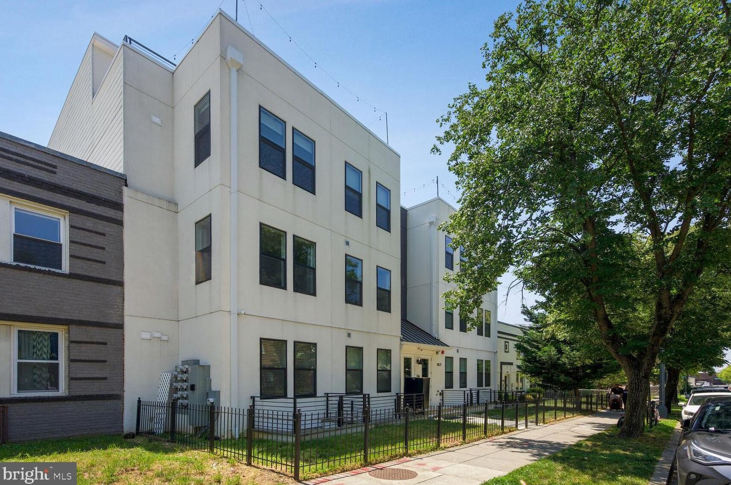 1821 I St Ne #9, Washington, DC 20002