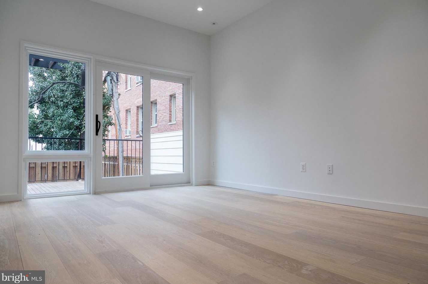 1443 Euclid St Nw #4, Washington, DC 20009