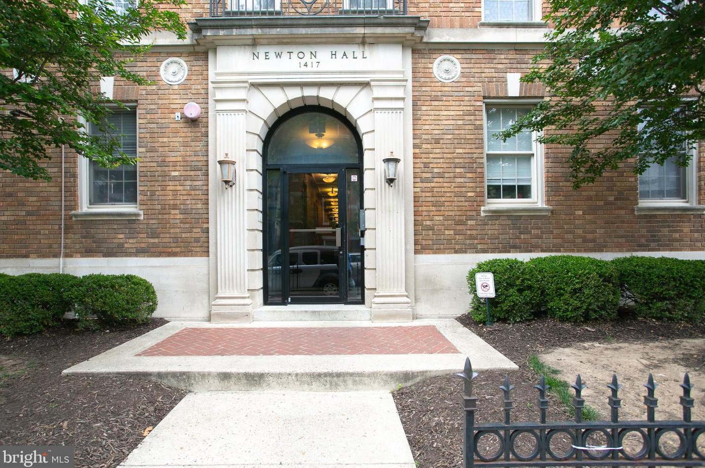 1417 Newton St Nw #207, Washington, DC 20010