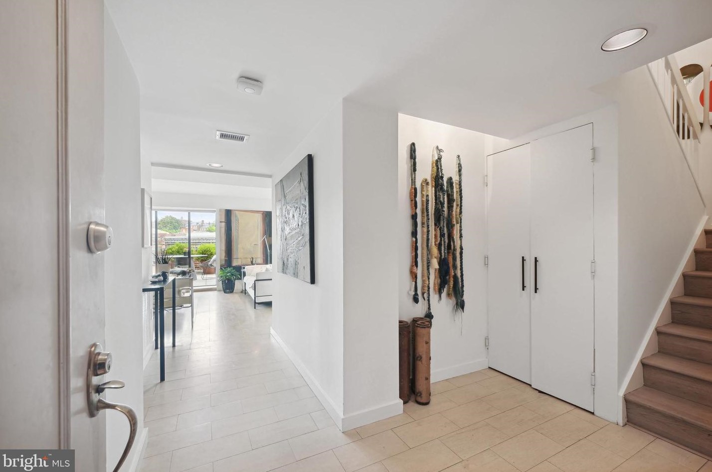 1015 33rd St Nw Apt 806, Washington, DC 20007