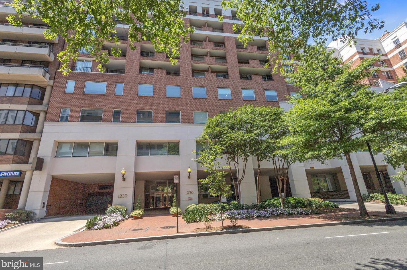 1230 23rd St Nw #818, Washington, DC 20037