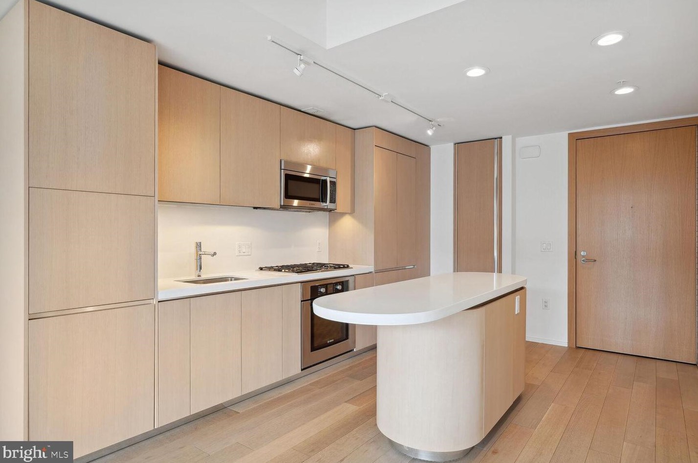 925 H St Nw #1003, Washington, DC 20001